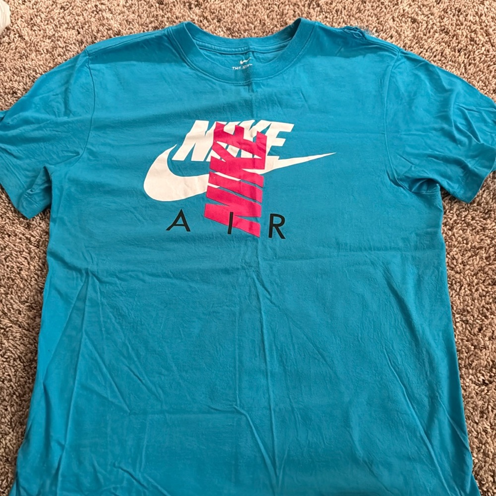 Men’s Nike t shirt
